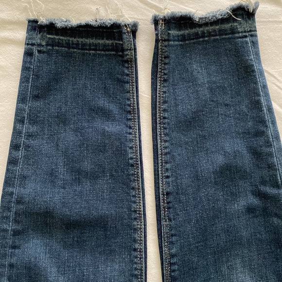 Lucky Brand Brigitte Skinny High Rise Raw Hem size 8 / 29 Medium Wash - Picture 11 of 13